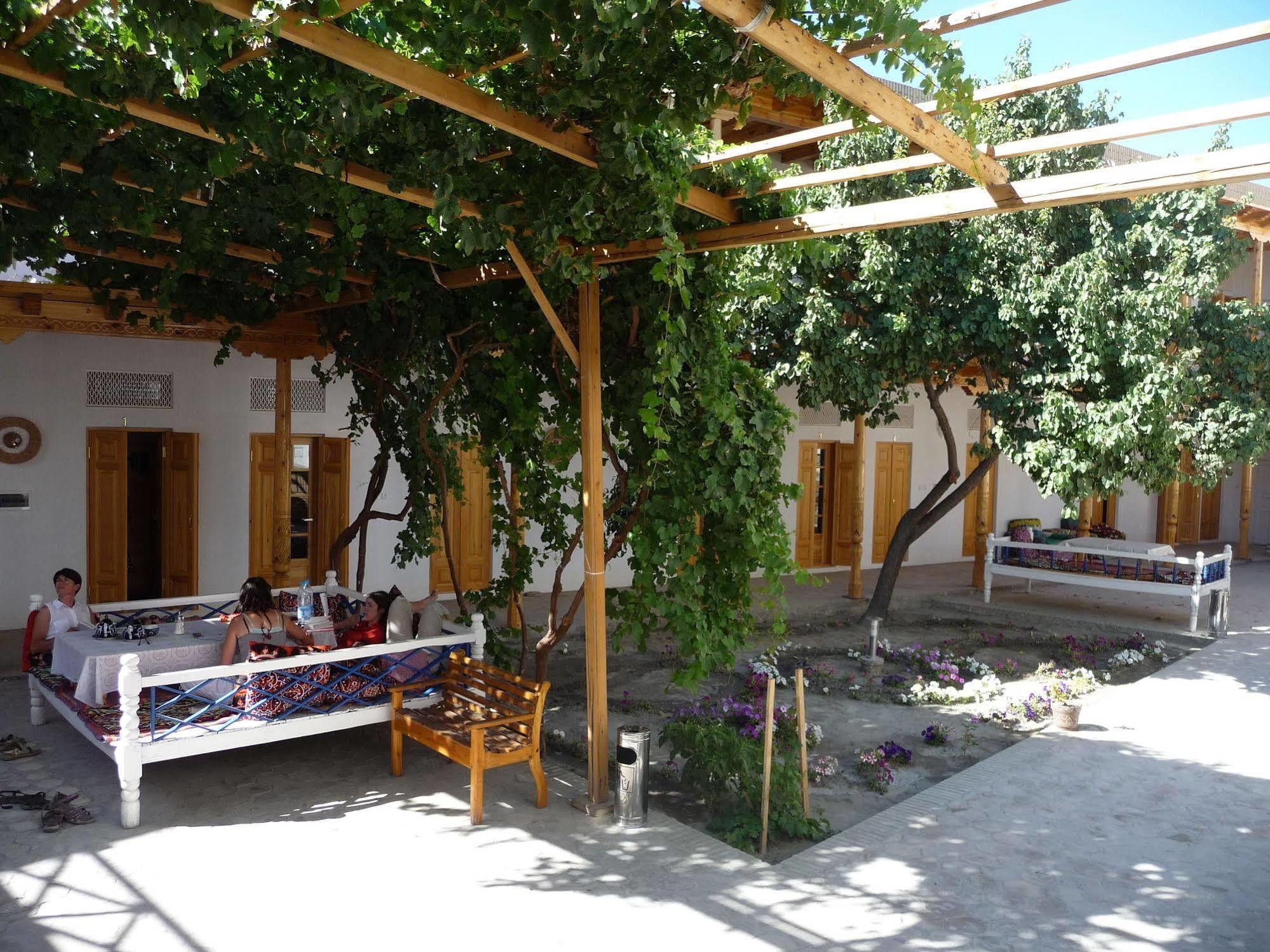 Hovli Poyon Hotel Buhara Exterior foto